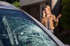 Benefits of Mobile Windshield Replacement Services | Windshield Experts