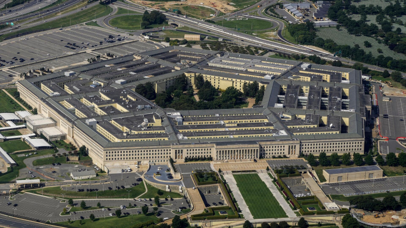 Пентагон не смог объяснить, на каких основаниях силы США находятся в Сирии