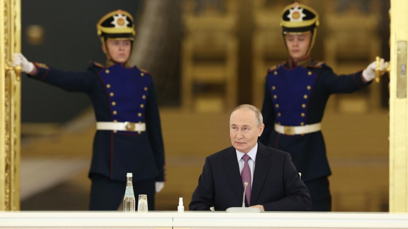 Путин назвал главный вызов для российской экономики
